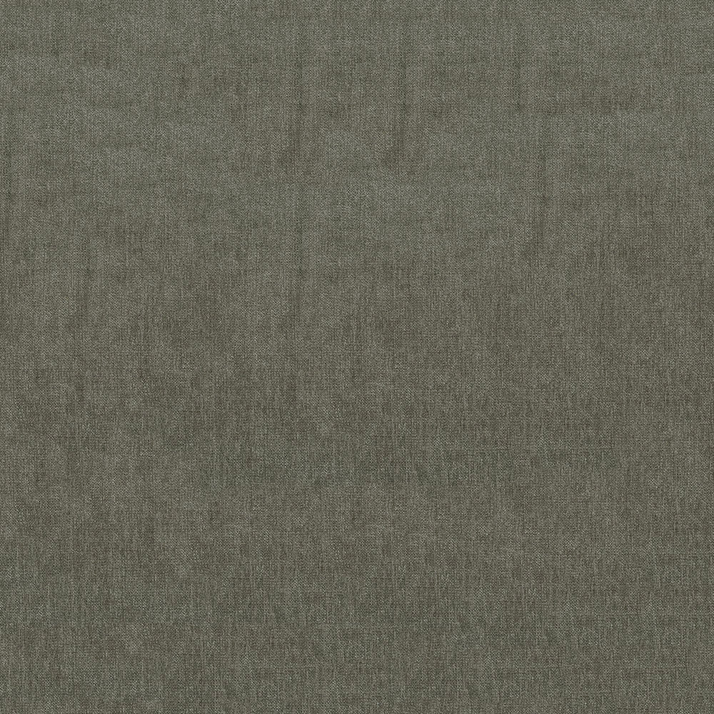 Mia - Image 15